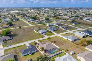2113 NE 15th Terrace, Cape Coral, FL 33909 - Photo 29