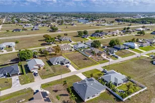 2113 NE 15th Terrace, Cape Coral, FL 33909 - Photo 21