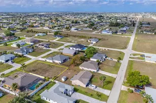 2113 NE 15th Terrace, Cape Coral, FL 33909 - Photo 31