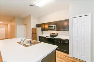 719 SW 13th Terrace, Cape Coral, FL 33991 - Photo 5