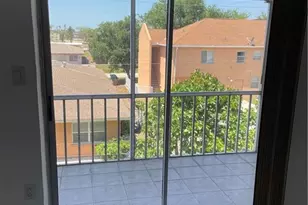 4906 Victoria Dr, Cape Coral, FL 33904 - Photo 19