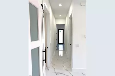 914 Sunrise Blvd, Lehigh Acres, FL 33974 - Photo 11