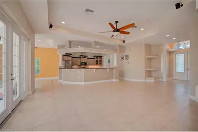 638 Parkdale Blvd, Lehigh Acres, FL 33974 - Photo 13