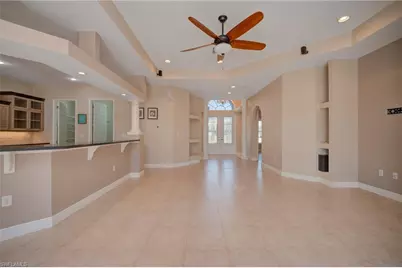 638 Parkdale Blvd, Lehigh Acres, FL 33974 - Photo 5