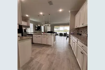 4028 E Hampton Cir, Alva, FL 33920 - Photo 7