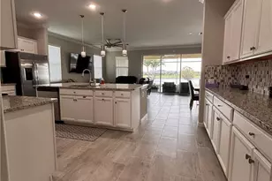 4028 E Hampton Cir, Alva, FL 33920 - Photo 7