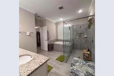 4028 E Hampton Cir, Alva, FL 33920 - Photo 15