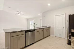 3600 NE 20th Pl, Cape Coral, FL 33909 - Photo 11