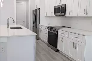 3027 SW 16th Pl, Cape Coral, FL 33914 - Photo 7