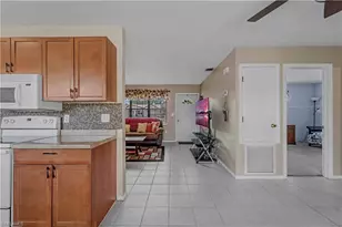 2013 Clipper Terrace, Labelle, FL 33935 - Photo 13