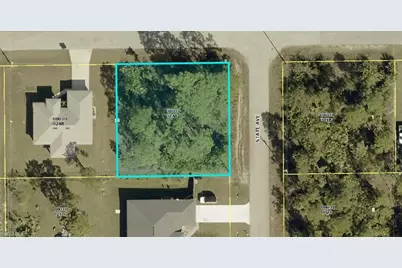 1601 W 11th St, Lehigh Acres, FL 33972 - Photo 1