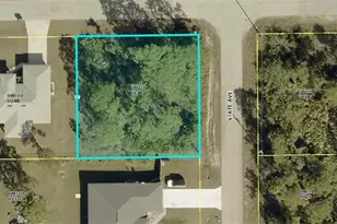 1601 W 11th St, Lehigh Acres, FL 33972 - Photo 1