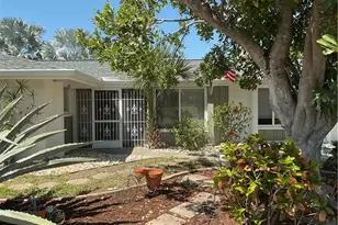 4617 Forest Glen Dr, North Fort Myers, FL 33903 - Photo 3