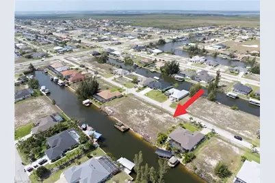 1645 NW 39th Ave, Cape Coral, FL 33993 - Photo 9