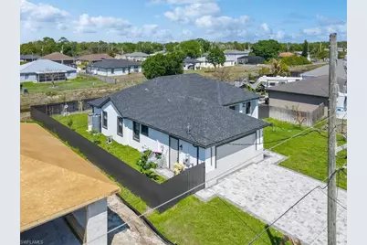 1013 Chaplin Ave, Lehigh Acres, FL 33971 - Photo 9