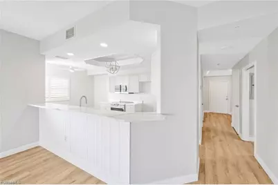 14819 Laguna Dr #403, Fort Myers, FL 33908 - Photo 5