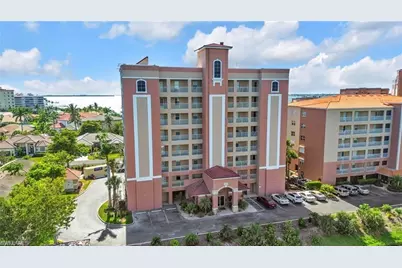 14819 Laguna Dr #403, Fort Myers, FL 33908 - Photo 27