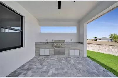 323 NW 11th Ter, Cape Coral, FL 33993 - Photo 29