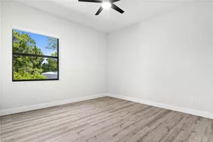 923 Alcalde St E, Lehigh Acres, FL 33974 - Photo 15