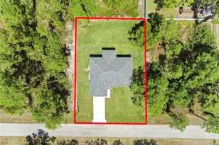 923 Alcalde St E, Lehigh Acres, FL 33974 - Photo 25