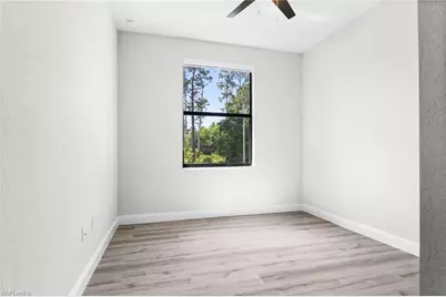 923 Alcalde St E, Lehigh Acres, FL 33974 - Photo 9