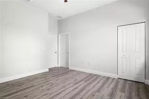 923 Alcalde St E, Lehigh Acres, FL 33974 - Photo 13