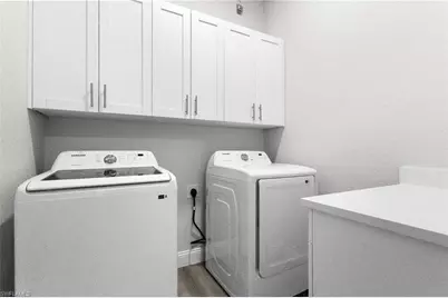 923 Alcalde St E, Lehigh Acres, FL 33974 - Photo 21