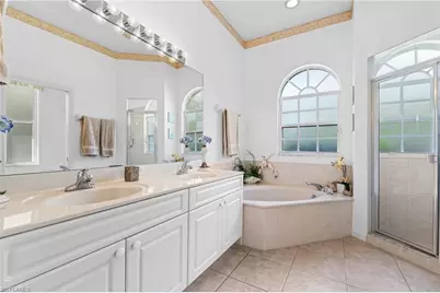 25900 Creekbend Dr, Bonita Springs, FL 34135 - Photo 21