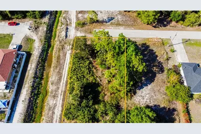 3421 39th St SW, Lehigh Acres, FL 33976 - Photo 5