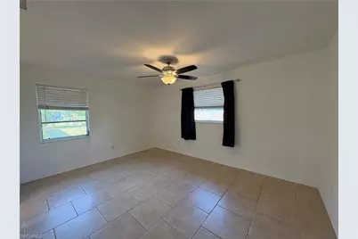 311 SW 48th Ter, Cape Coral, FL 33914 - Photo 7
