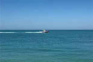 484 Gulf Bend Dr, Captiva, FL 33924 - Photo 3