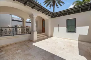 1526 Hermitage Ln, Cape Coral, FL 33914 - Photo 5