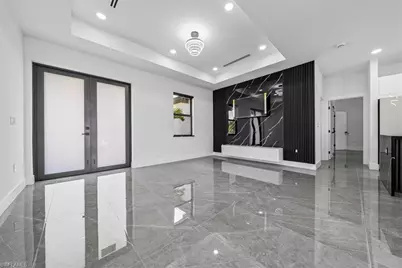 100 SW 17th Pl, Cape Coral, FL 33991 - Photo 13