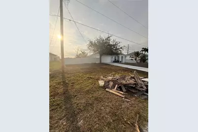 302 NW 24th Ave, Cape Coral, FL 33993 - Photo 43