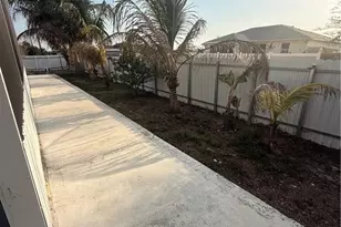 302 NW 24th Ave, Cape Coral, FL 33993 - Photo 35