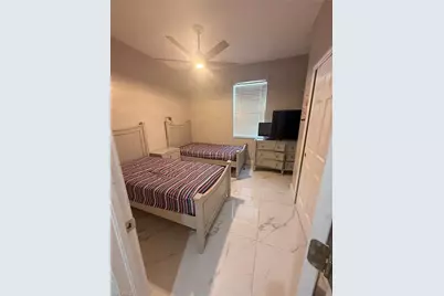 302 NW 24th Ave, Cape Coral, FL 33993 - Photo 21