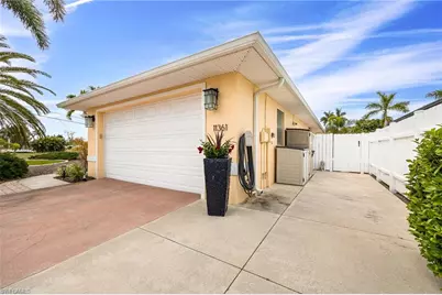 11361 Argentine Ct, Bokeelia, FL 33922 - Photo 7