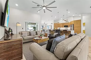 2207 SW 52nd St, Cape Coral, FL 33914 - Photo 7