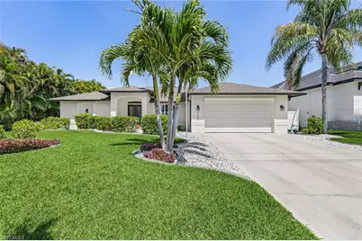 2207 SW 52nd St, Cape Coral, FL 33914 - Photo 3