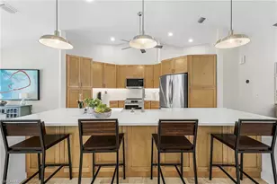 2207 SW 52nd St, Cape Coral, FL 33914 - Photo 11