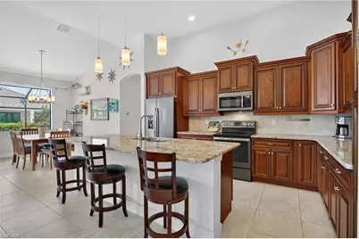 2705 SW 29th Pl, Cape Coral, FL 33914 - Photo 11