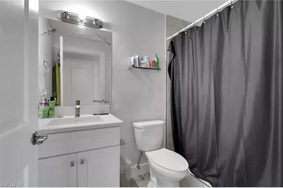 617/619 SE 12th Ct, Cape Coral, FL 33990 - Photo 25