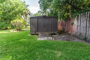 7314 Sean Ln, North Fort Myers, FL 33917 - Photo 37