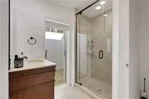 2562 SW 27th Pl, Cape Coral, FL 33914 - Photo 17