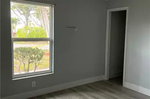 5111 SW Courtyards Ct, Cape Coral, FL 33914 - Photo 17