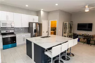 14081 Bently Cir, Fort Myers, FL 33912 - Photo 17