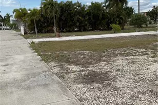 5012 Flamingo Dr, Saint James City, FL 33956 - Photo 15