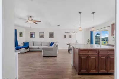 9016 Meadow Cir, Labelle, FL 33935 - Photo 3