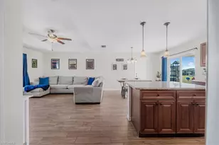 9016 Meadow Cir, Labelle, FL 33935 - Photo 3