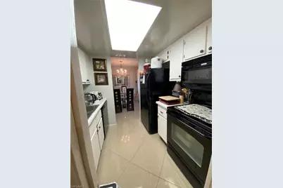 2366 E Mall Dr #414, Fort Myers, FL 33901 - Photo 17